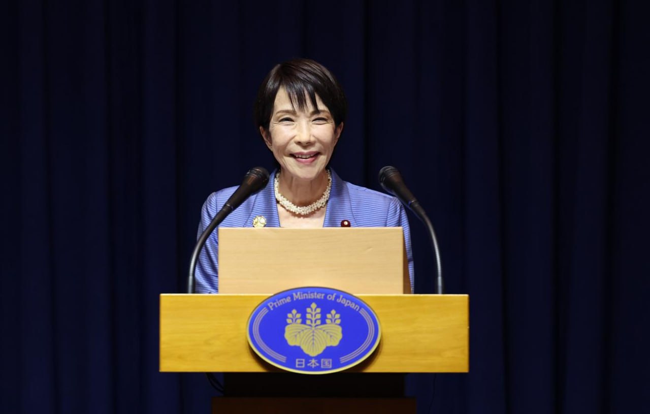 Takaiti yenidən Yaponiyanın baş naziri seçildi Takaiti yenidən Yaponiyanın baş naziri seçildi