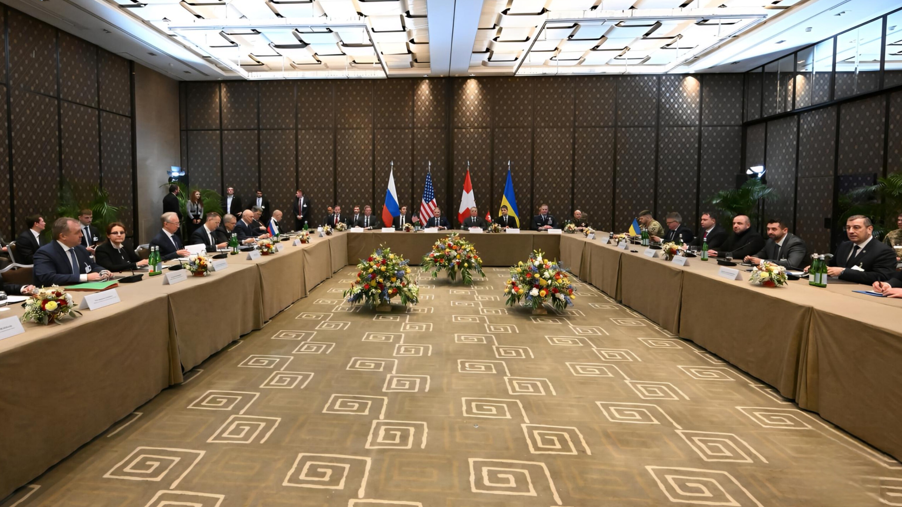 Rusiya və Ukrayna nümayəndə heyəti arasında Cenevrədə qapalı danışıqlar KEÇİRİLİB Rusiya və Ukrayna nümayəndə heyəti arasında Cenevrədə qapalı danışıqlar KEÇİRİLİB