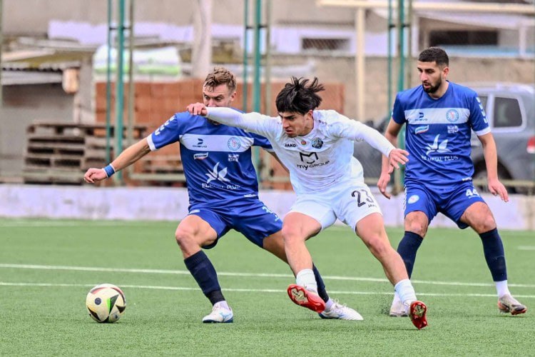 Birinci Liqa: “Səbail” məğlub oldu, “Baku Sportinq” qalib gəldi - VİDEO Birinci Liqa: “Səbail” məğlub oldu, “Baku Sportinq” qalib gəldi - VİDEO