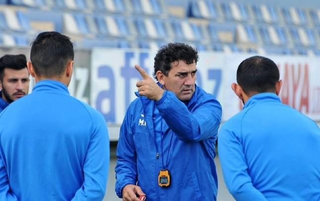 AFFA bölgə klubunun baş məşqçisini CƏZALANDIRDI