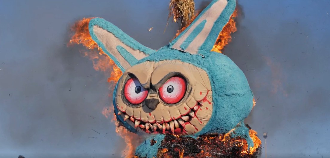 Maslenitsa bayramında &ldquo;Labubu&rdquo; YANDIRILDI - ANBAAN VİDEO