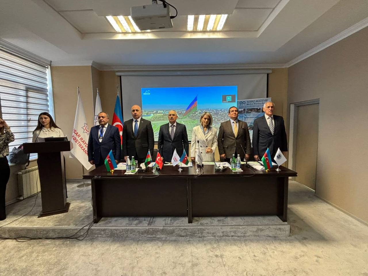 Qusarda Minimal İnvaziv Cərrahlar Cəmiyyətinin Regional Konfransının açılış mərasimi keçirildi - FOTO Qusarda Minimal İnvaziv Cərrahlar Cəmiyyətinin Regional Konfransının açılış mərasimi keçirildi - FOTO