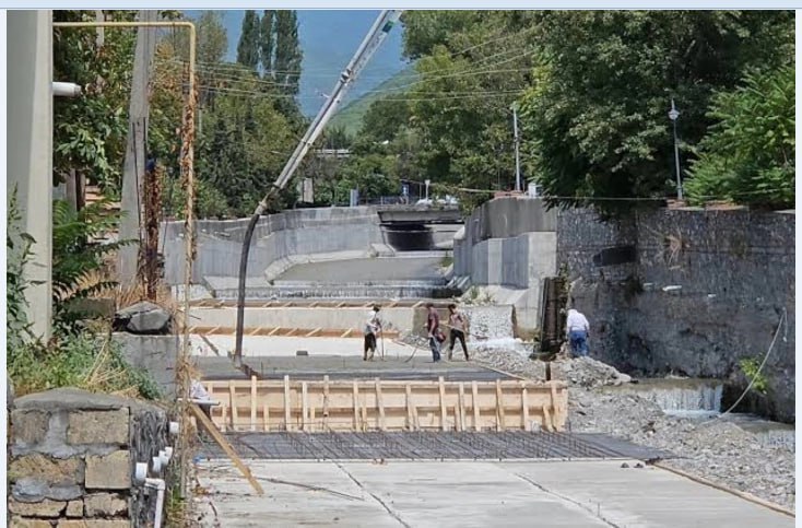 Şəki İcra Hakimiyyəti Qurcana çayının sahil divarlarının təmiri üçün 1 milyon manat ayırdı