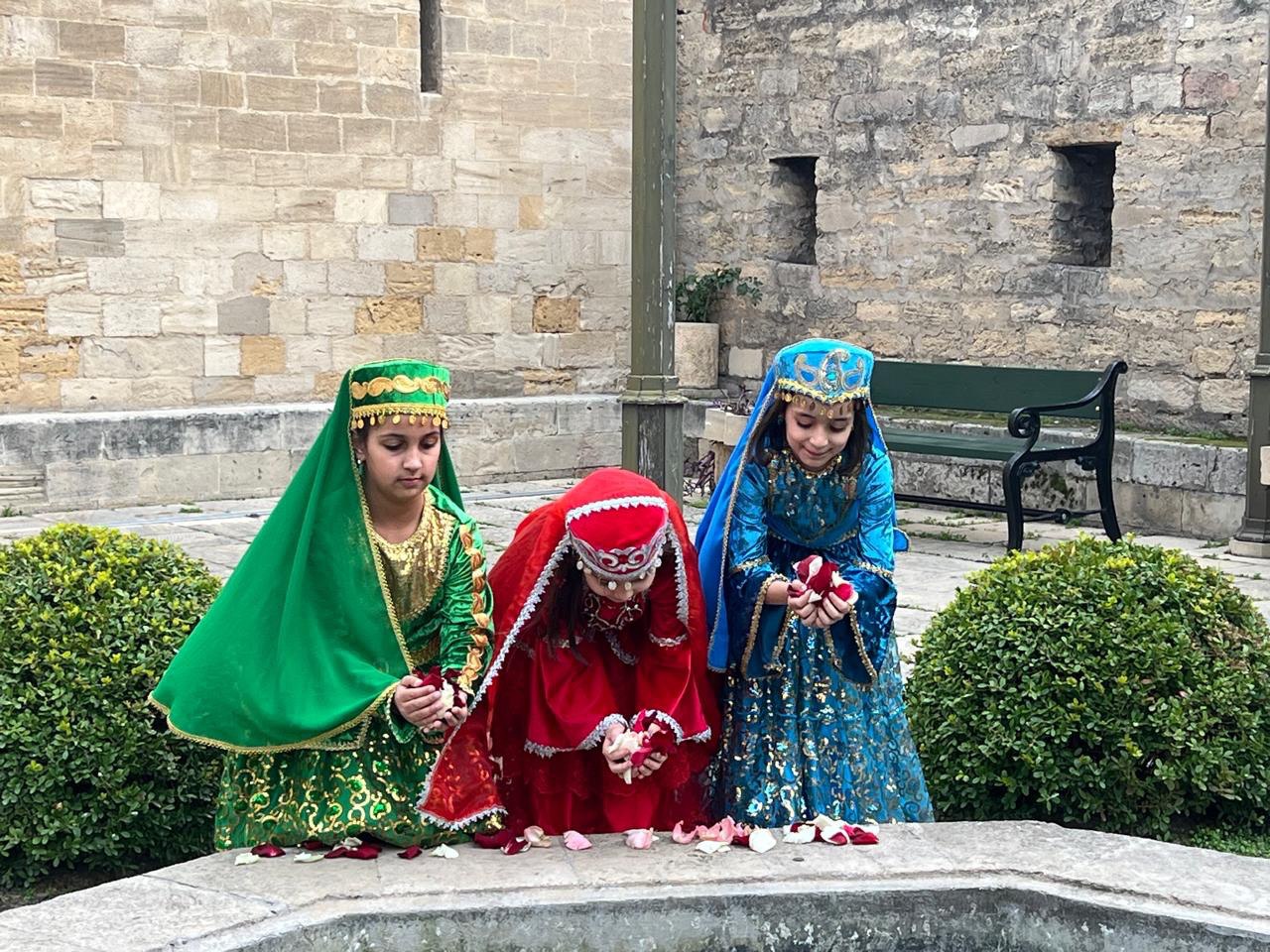 111 nömrəli məktəbdə Su çərşənbəsinə həsr olunan VİDEOÇARX hazırlanıb - FOTO