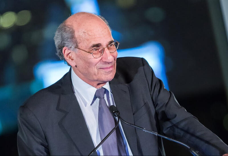 Nobel mükafatı laureatı Epşteynlə dostluğa görə vəzifəsindən istefa verdi Nobel mükafatı laureatı Epşteynlə dostluğa görə vəzifəsindən istefa verdi