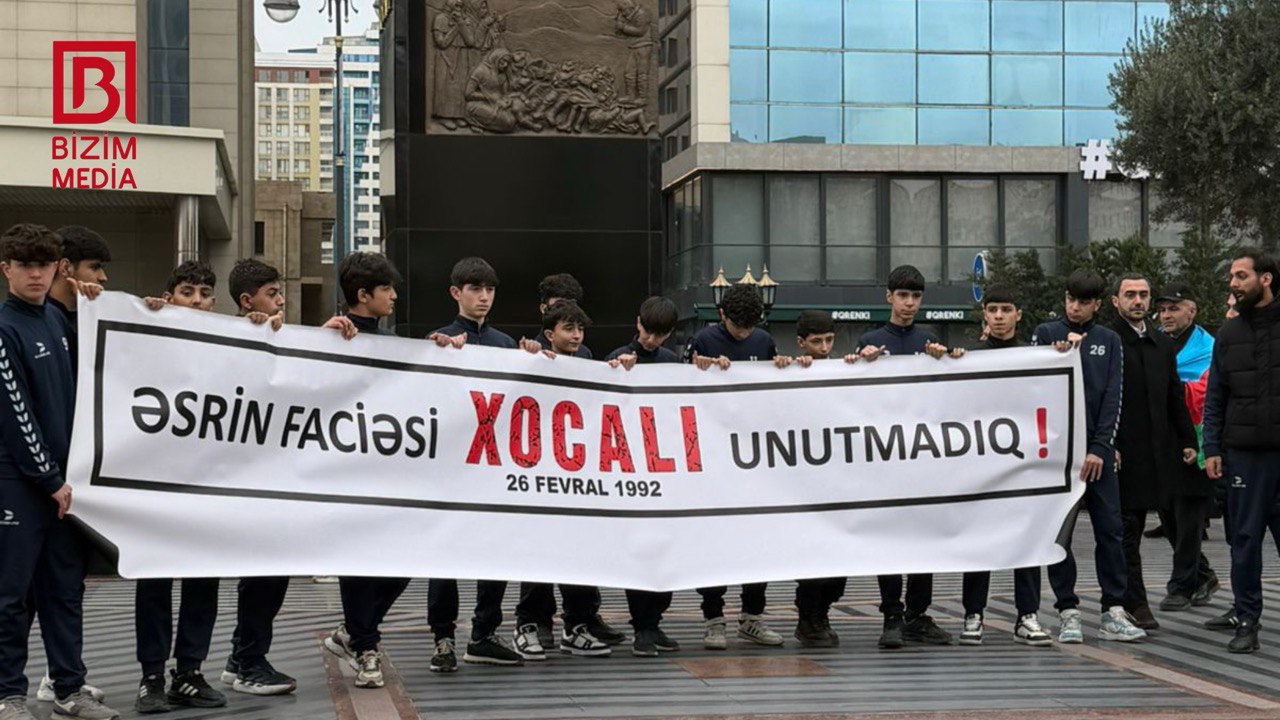 Azərbaycan xalqı "Ana harayı" abidəsini ziyarət edir &ndash; FOTO