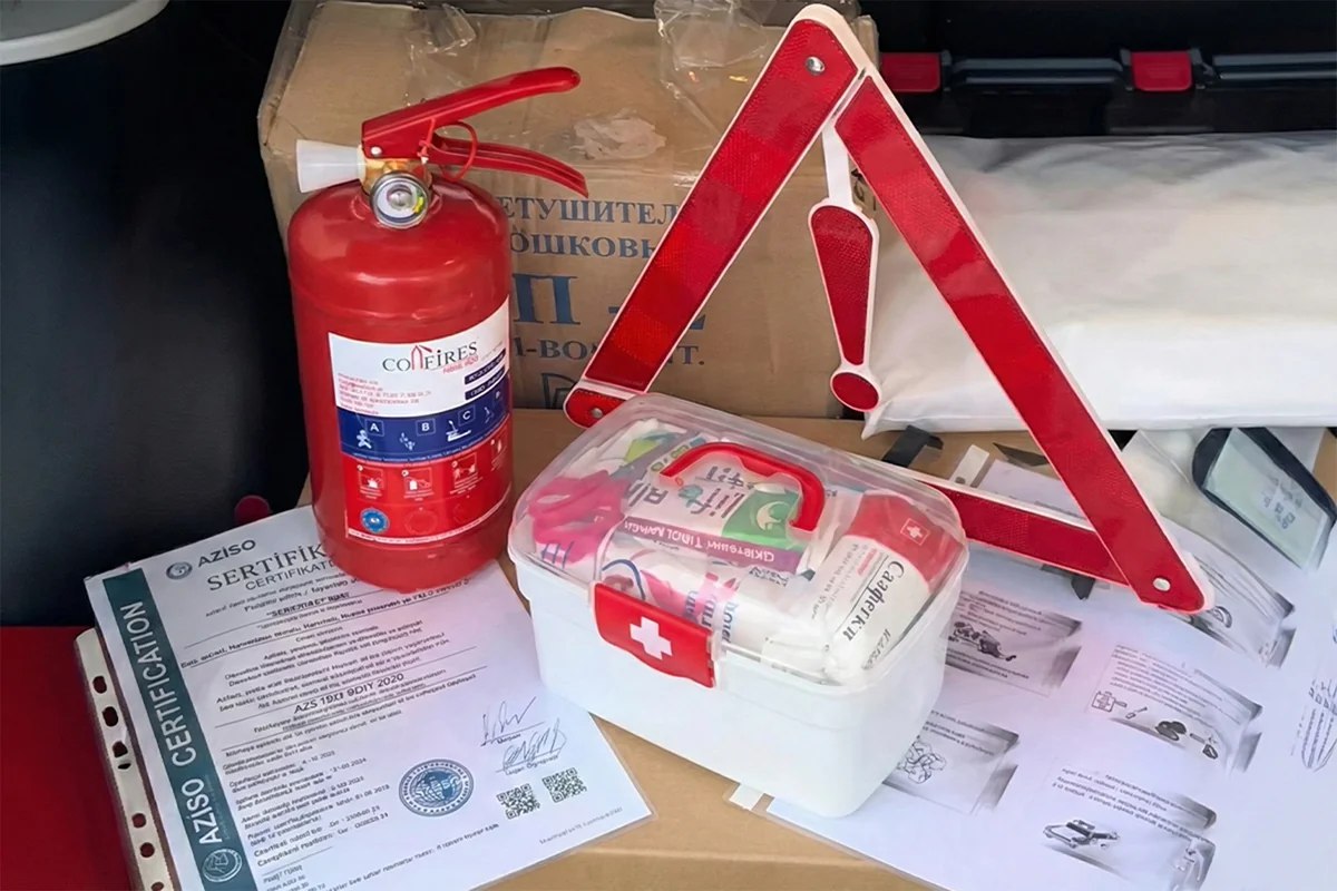 Bakıda təəccüb yaradan biznes: Avtomobillərin texniki baxış avadanlıqları İCARƏYƏ VERİLİR - VİDEO