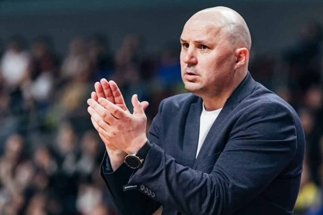 “Neftçi” baş məşqçisini istefaya GÖNDƏRDİ “Neftçi” baş məşqçisini istefaya GÖNDƏRDİ