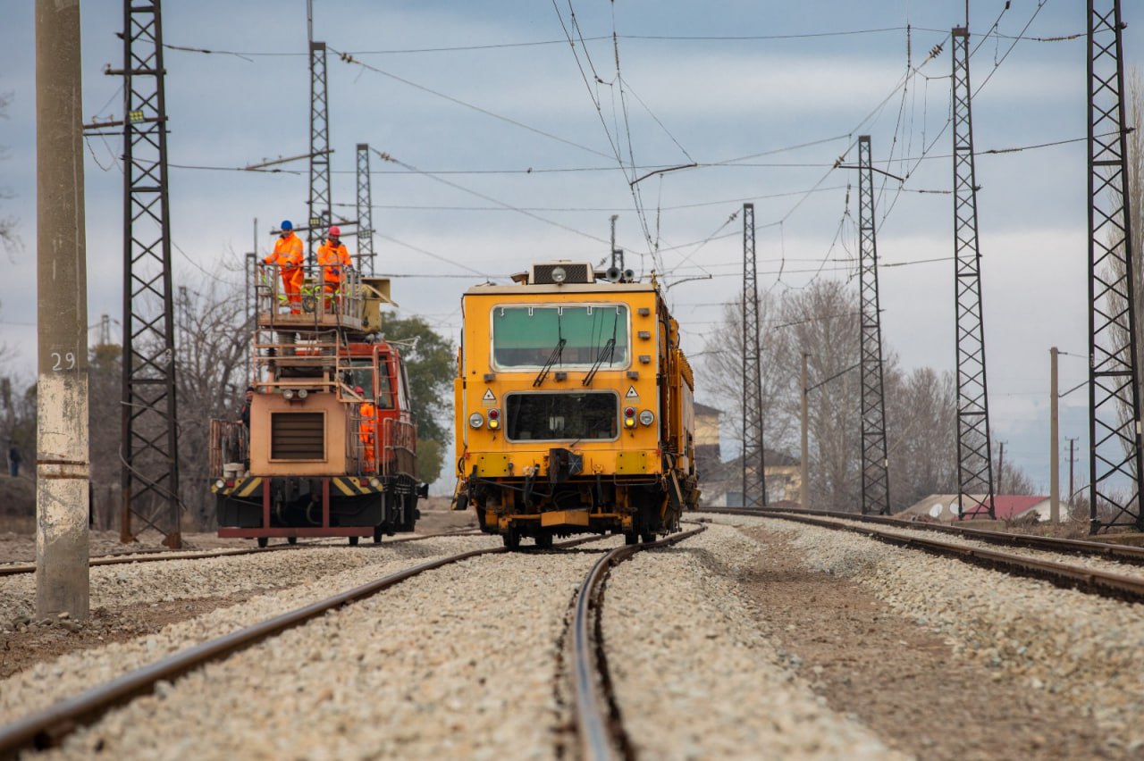 Alabaşlı-Qızılca dəmir yolu sahəsində əsaslı təmir YEKUNLAŞMAQ ÜZRƏDİR &ndash; FOTO