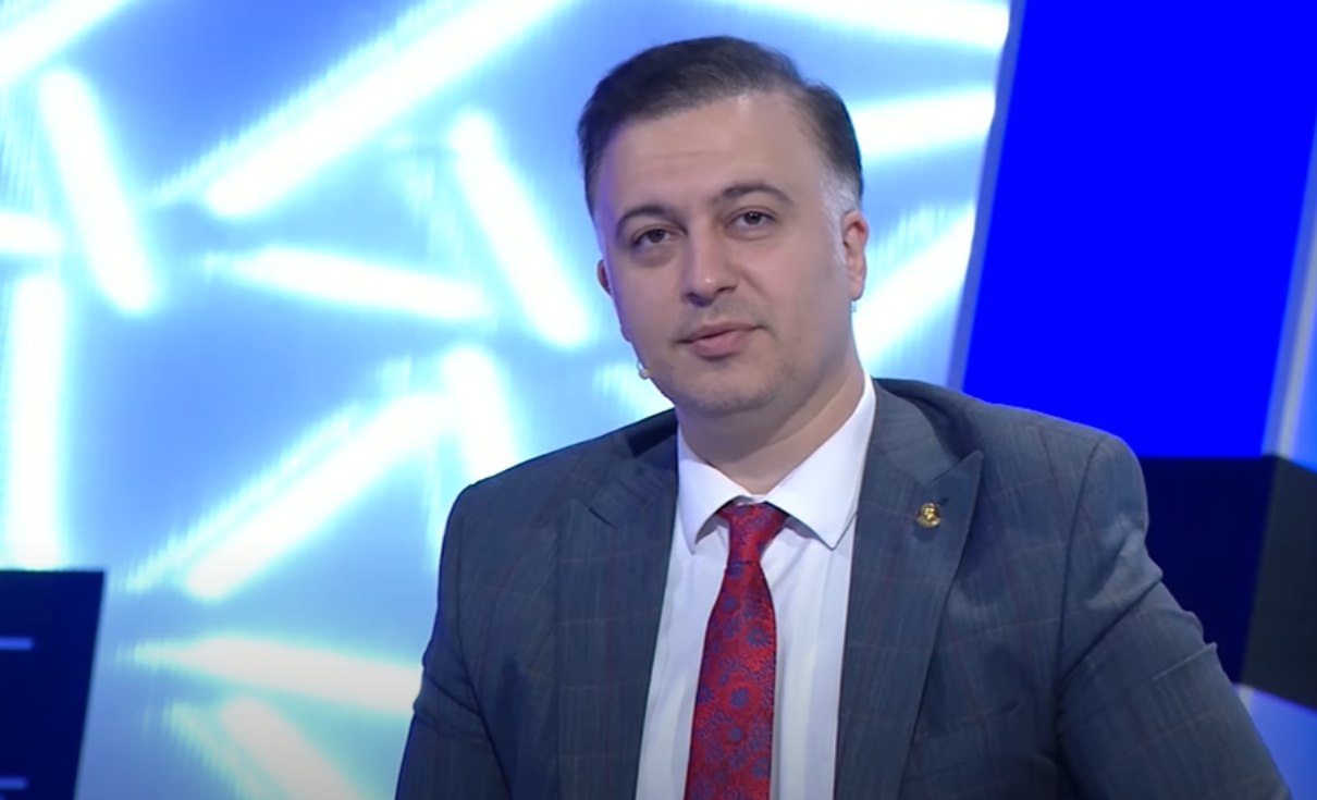 &ldquo;Bu siyahıda yaddan çıxan müğənnilər var&rdquo; - VİDEO