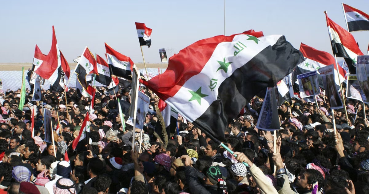 Xameneinin öldürülməsindən sonra Bağdadda etirazlar başladı: &ldquo;ABŞ səfirliyinə doğru...&rdquo; - FOTO