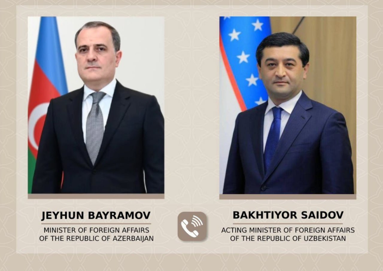 Ceyhun Bayramov özbəkistanlı həmkarı ilə regiondakı vəziyyəti müzakirə etdi