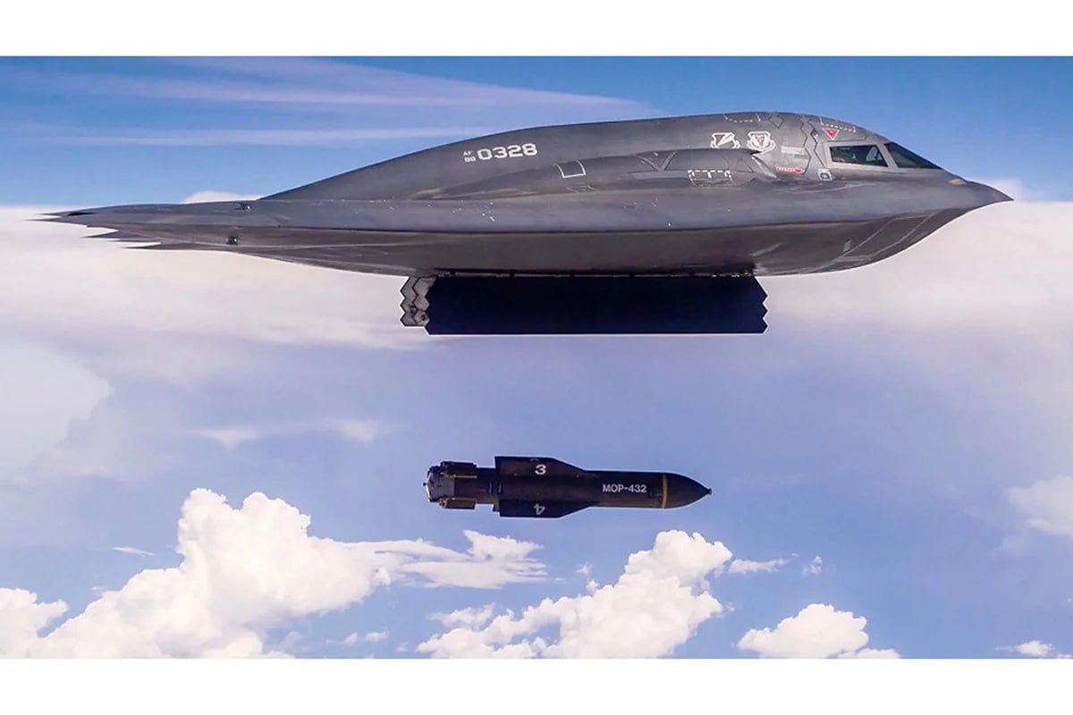 ABŞ İrana qarşı əməliyyatda dörd "B-2"dən istifadə edib