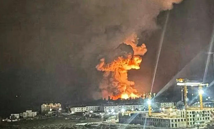 Ukrayna Qara dənizdə Rusiyanın neft terminalına ZƏRBƏ ENDİRDİ &ndash; VİDEO