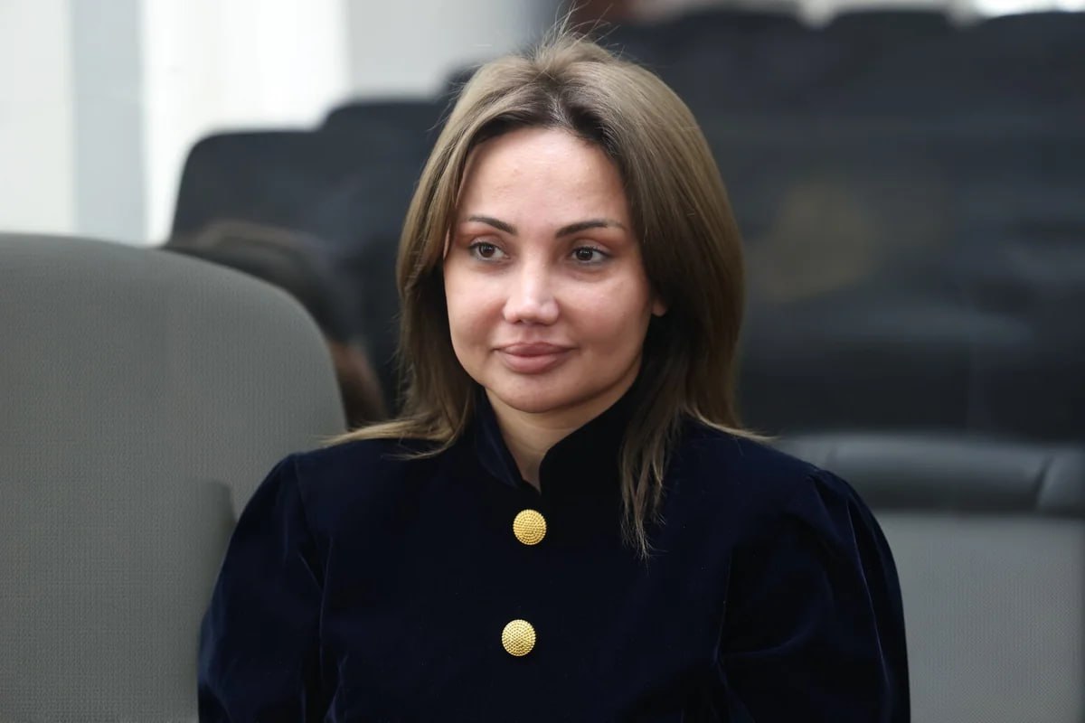 Dəniz Əsədova ilə bağlı ŞOK FAKT: Dörd dəfə ad-soyadını dəyişib