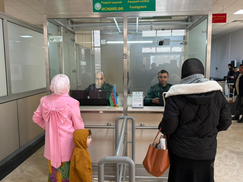 Rusiya vətəndaşlarının növbəti qrupu İrandan təxliyə edildi &ndash; FOTO