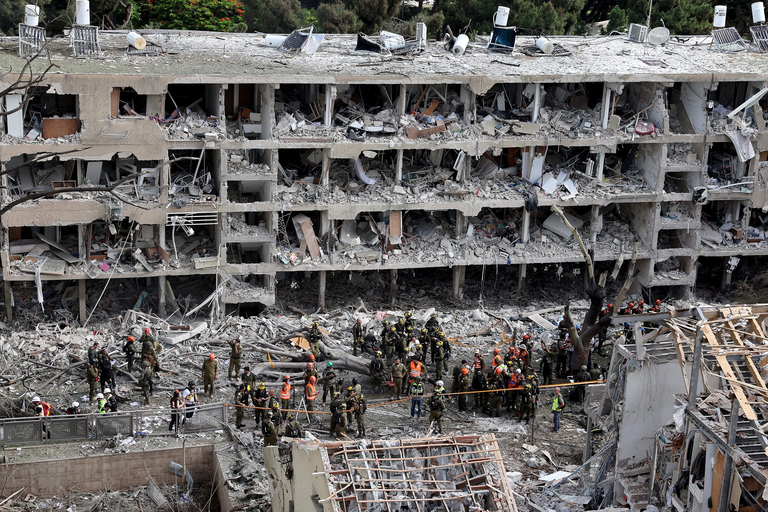 İsrail İranda həbsxanaya zərbə endirdi - Məhbuslar azad oldular