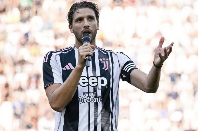 &ldquo;Yuventus&rdquo; kapitanla bağlı QƏRAR VERDİ