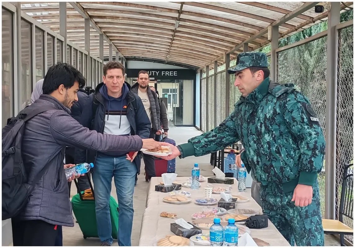 İrandan Azərbaycana 615 nəfər təxliyə edilib – FOTO İrandan Azərbaycana 615 nəfər təxliyə edilib – FOTO