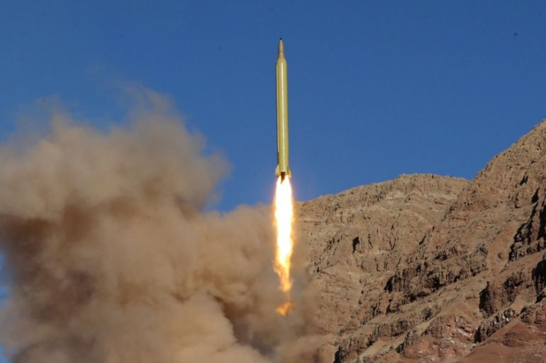 Pentaqon İranın mobil ballistik raket buraxılış qurğularını MƏHV EDİB - VİDEO Pentaqon İranın mobil ballistik raket buraxılış qurğularını MƏHV EDİB - VİDEO