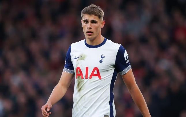 Futbolçu klubla müqaviləni yeniləməkdən İMTİNA ETDİ