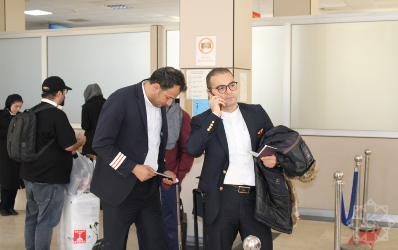 İranlı pilotlar Azərbaycan sərhədindən ölkələrinə yola salındı – FOTO İranlı pilotlar Azərbaycan sərhədindən ölkələrinə yola salındı – FOTO