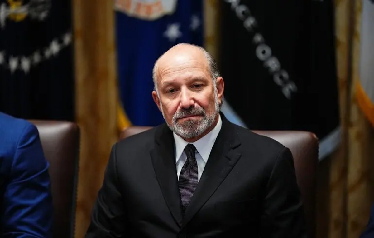 ABŞ naziri Epşteyn işi üzrə ifadə verəcək: &ldquo;Yanlış hərəkət etməmişəm&rdquo;