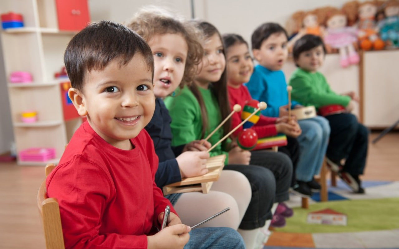 Beşyaşlıların məktəbə hazırlığı ilə bağlı müəssisələrin siyahısı GENİŞLƏNDİRİLDİ