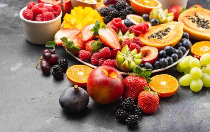 Meyvə ilə bağlı doğru bildiyimiz YANLIŞLAR Meyvə ilə bağlı doğru bildiyimiz YANLIŞLAR