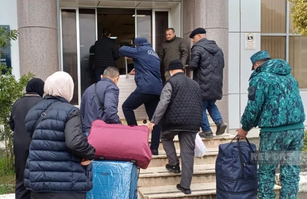 İrandan Azərbaycana vətəndaşların təxliyəsi bu gün də davam edib