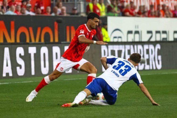 Mahir Emreli oynadı, komandası uduzdu