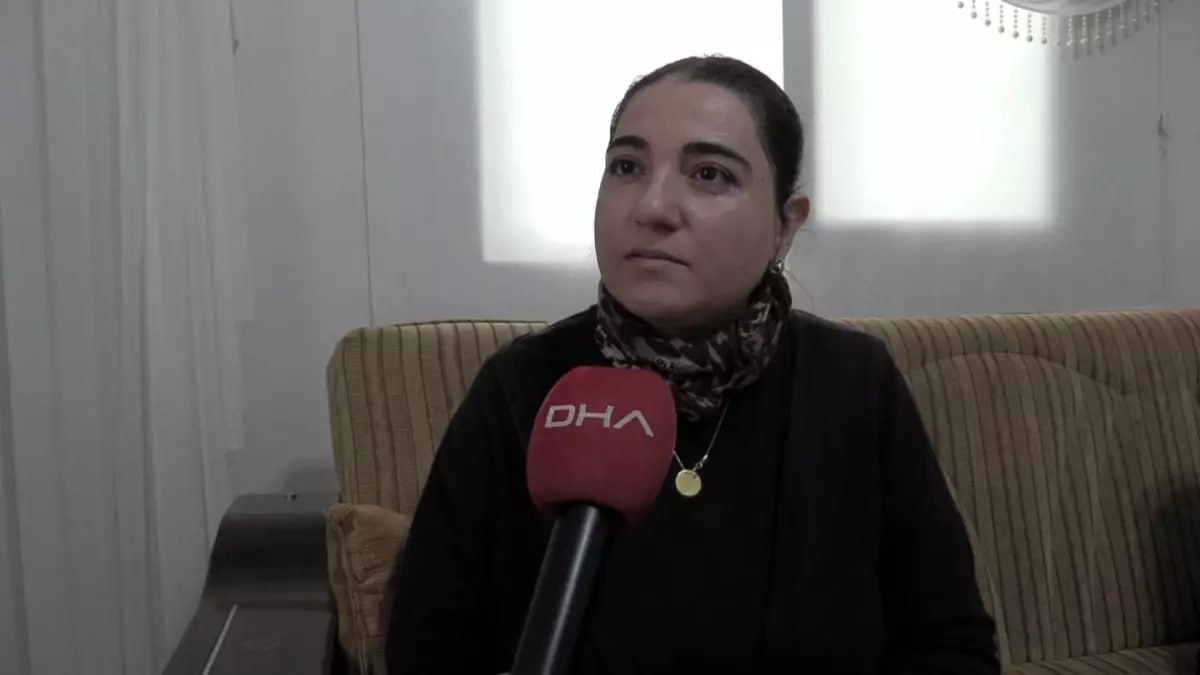 Ayrılmaq istəyən qadını boğaraq öldürdü Ayrılmaq istəyən qadını boğaraq öldürdü