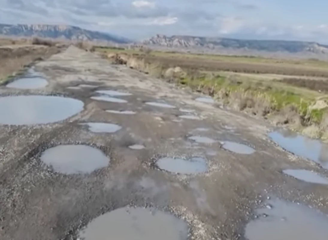 Göyçayda YOL PROBLEMİ: 30 mindən çox insan əziyyət çəkir - VİDEO