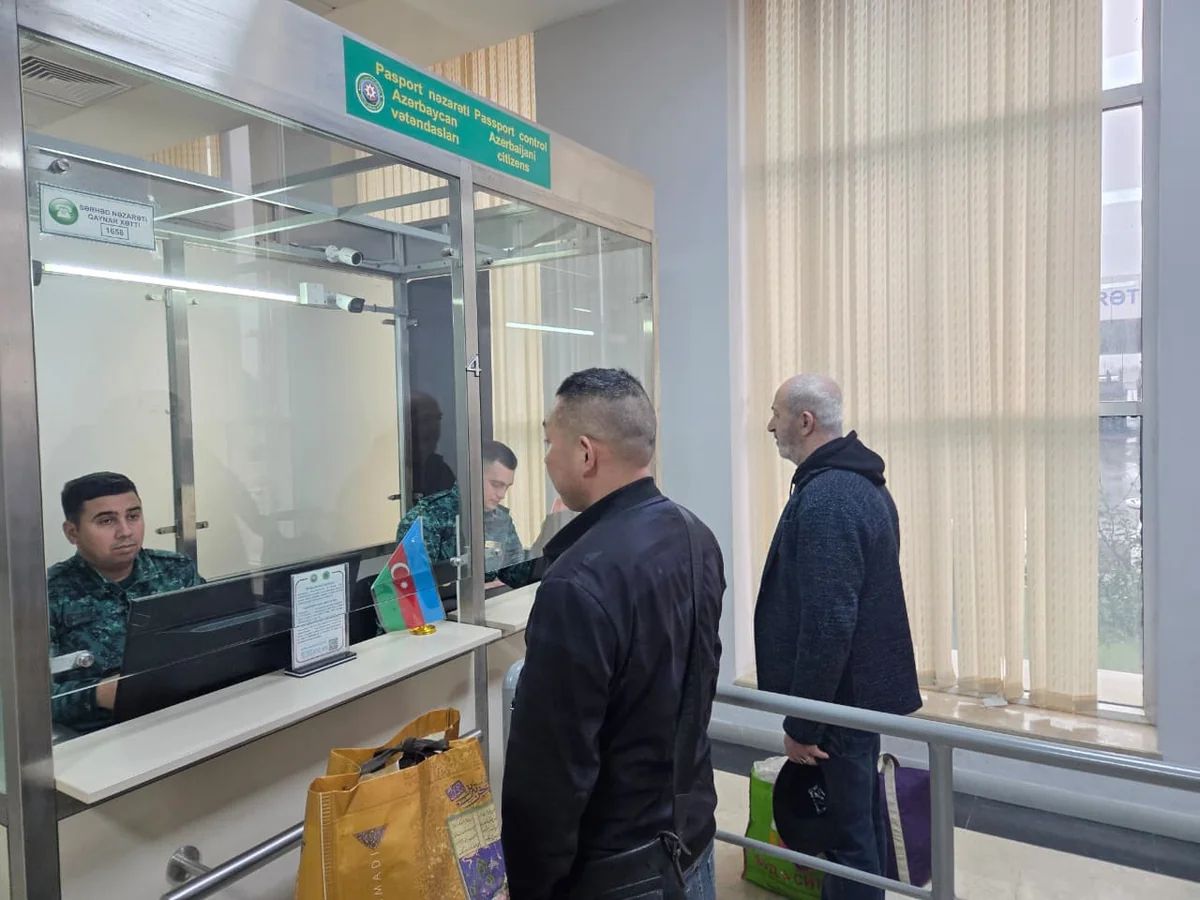 İrandan Azərbaycana təxliyə olunanların sayı 2 mini keçdi - FOTO