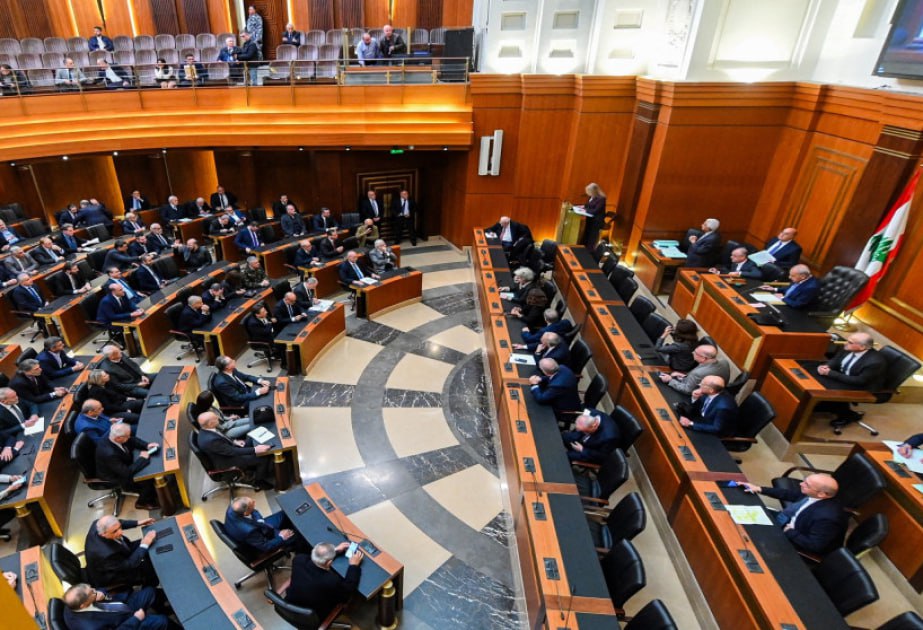 Livanda parlament seçkiləri təxirə salındı