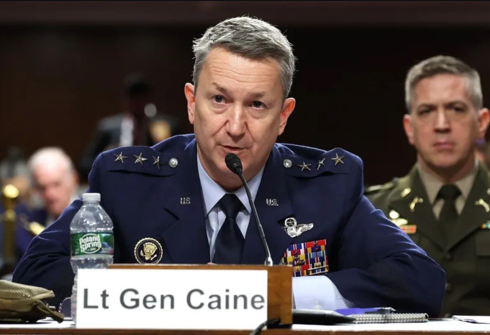 Amerikalı general: &ldquo;İranlılar döyüşür və mən buna hörmət edirəm&rdquo; - VİDEO