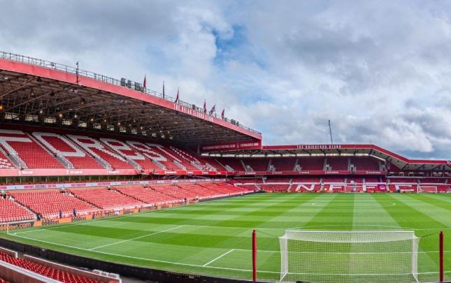 Klub biletlərin qiymətini endirdi, tənqidlə ÜZLƏŞDİ