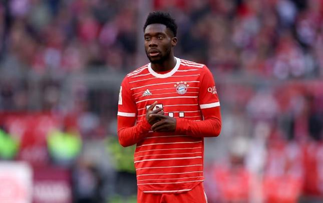 Aldığı zədədən sonra karyerasını bitirməyi DÜŞÜNÜR