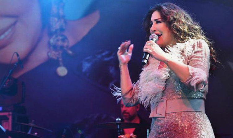 "Sevgimə inandırmaq üçün ona ev aldım"