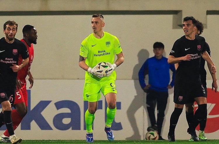 &ldquo;Sabah&rdquo;ın qapıçısı Qazaxıstan klubundan təklif aldı