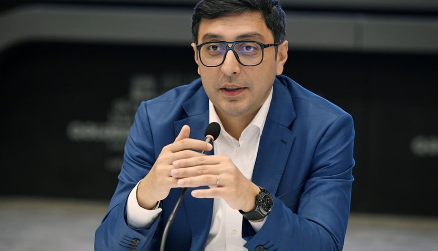 Fərid Qayıbov onu özünə yenidən müşavir təyin etdi &ndash; FOTO