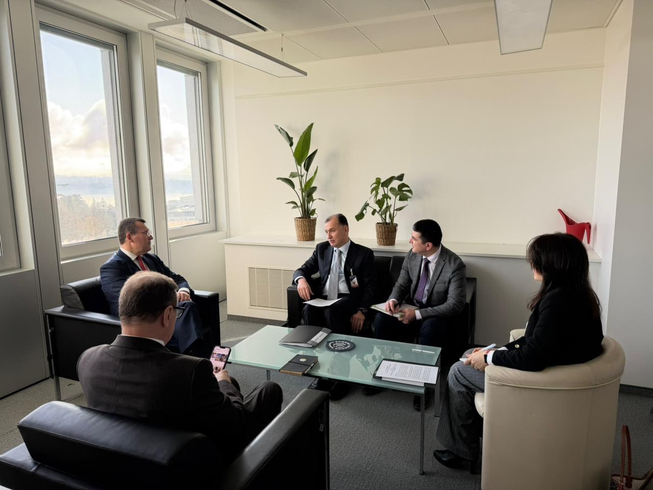 AHİK nümayəndə heyəti Cenevrədə BƏT rəsmiləri ilə görüşlər keçirib &ndash; FOTO