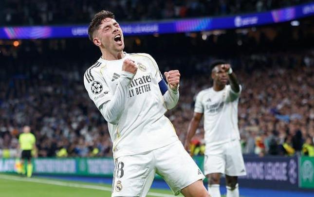 Het-trik etdi, ÇL-də həftənin ən yaxşısı SEÇİLDİ