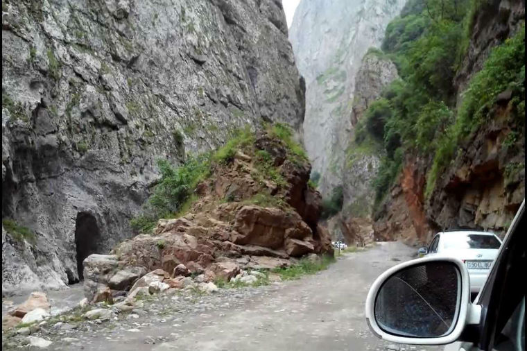 Quba-Xınalıq yolunda FACİƏ &ndash; 27 yaşlı gənc həyatını itirdi