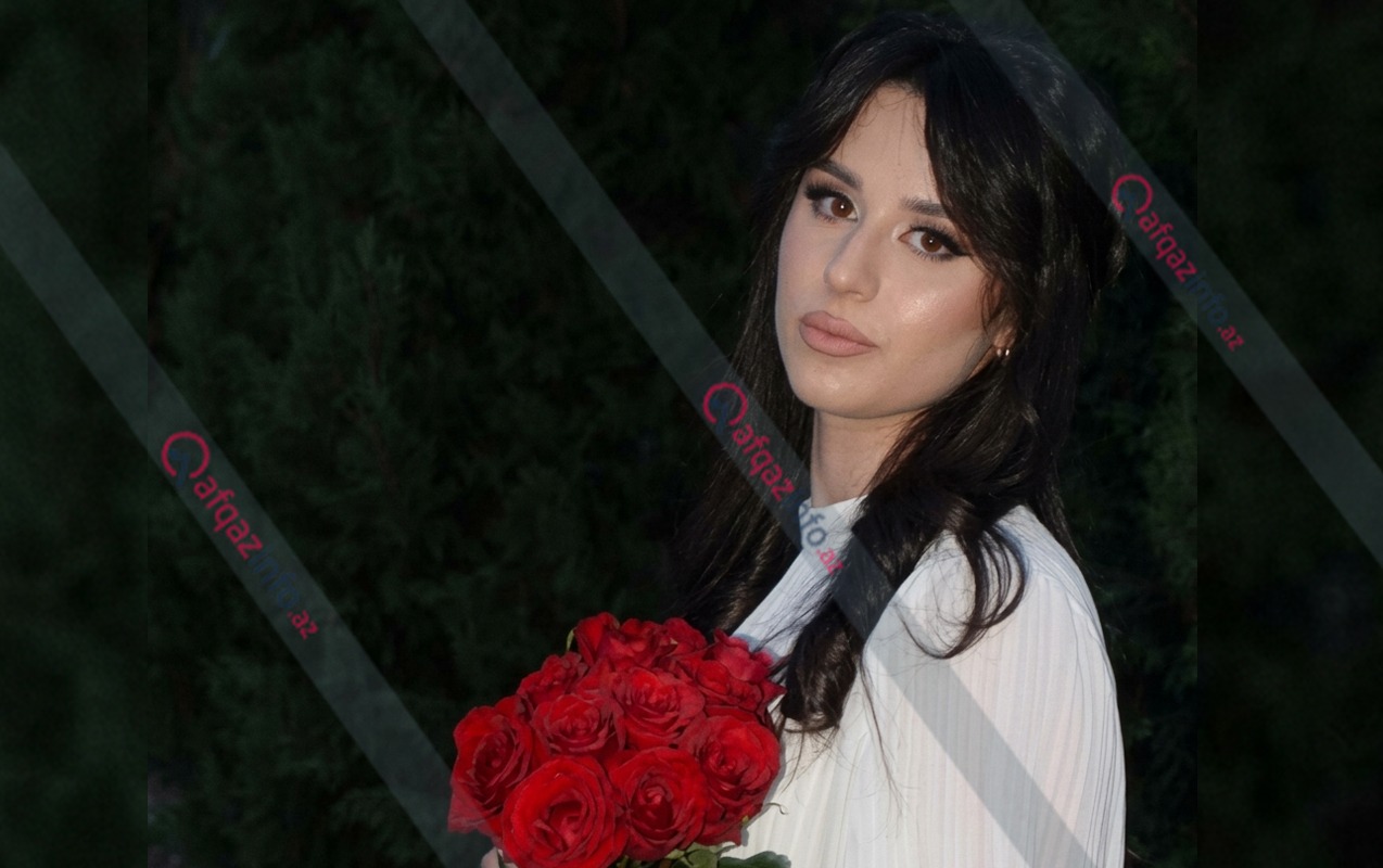 Doğuş vaxtı ölən 19 yaşlı Röyanın FOTOSU