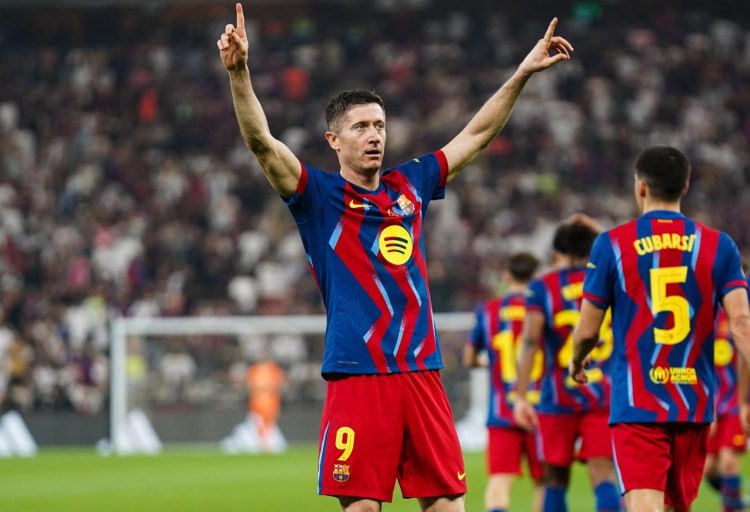 Levandovski İtaliya klubuna KEÇƏ BİLƏR