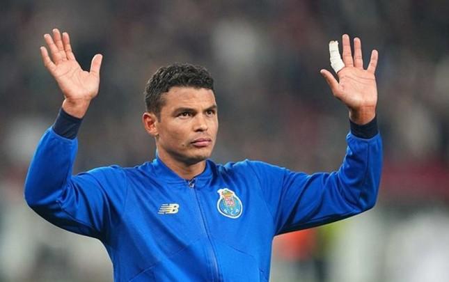 Tiaqo Silva Avroliqa tarixinin rekorduna İMZA ATDI