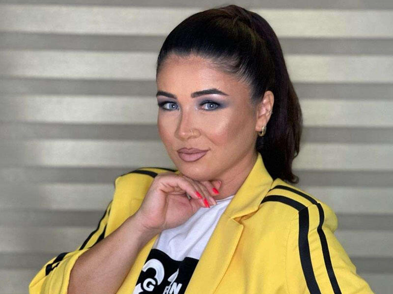 "Qadın müğənniyə azadlıq versən cızığından çıxar"