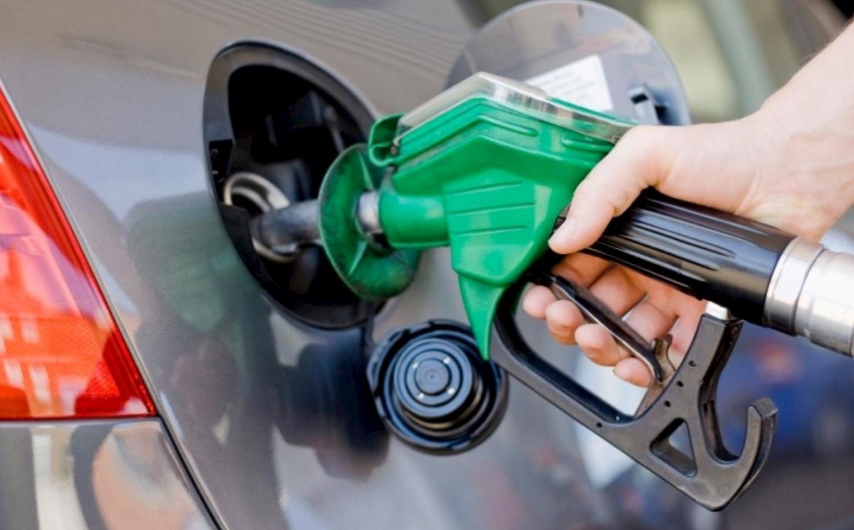 Azərbaycanda benzin və dizelin qiyməti son 10 ildə necə dəyişib? &ndash; İNFOQRAFİKA