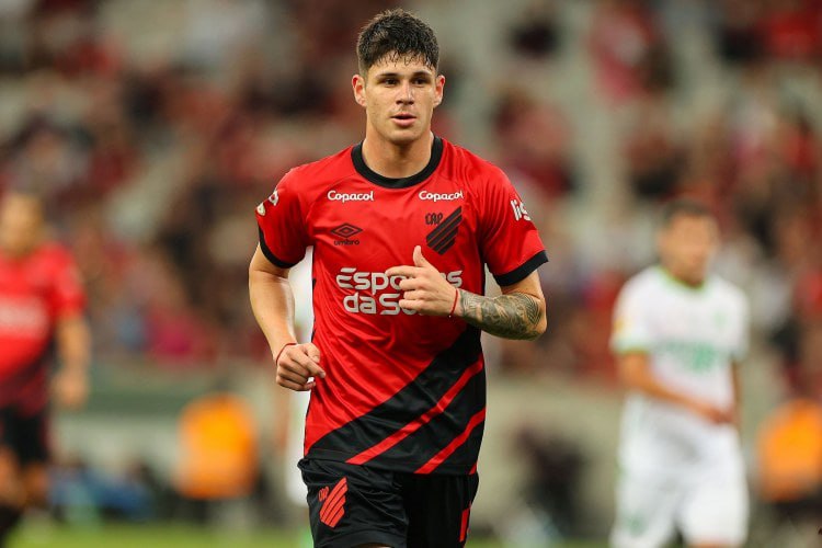 &ldquo;Qalatasaray&rdquo; argentinalı futbolçu üçün təklif göndərdi